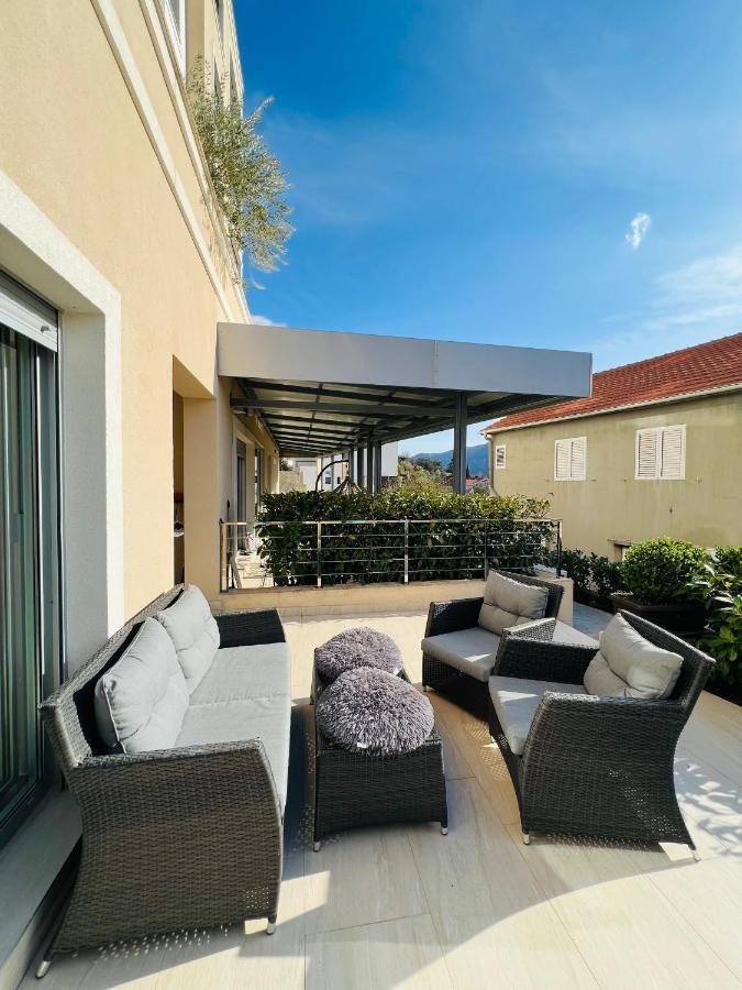 Apartment With Terrace And Private Parking Kotor Kültér fotó