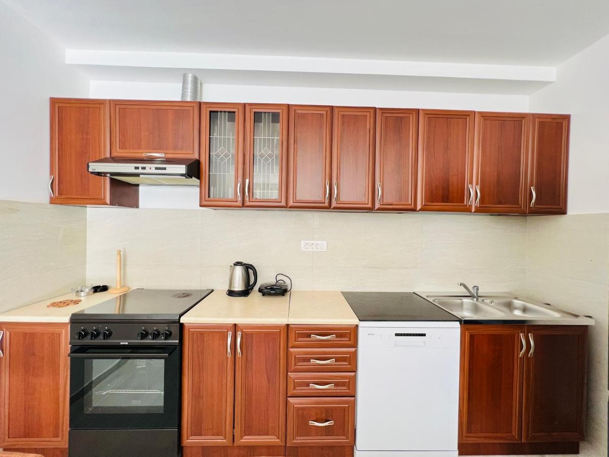 Apartment With Terrace And Private Parking Kotor Kültér fotó