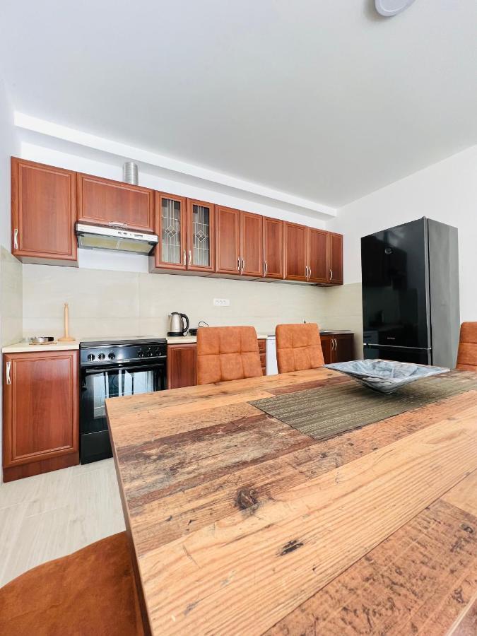 Apartment With Terrace And Private Parking Kotor Kültér fotó