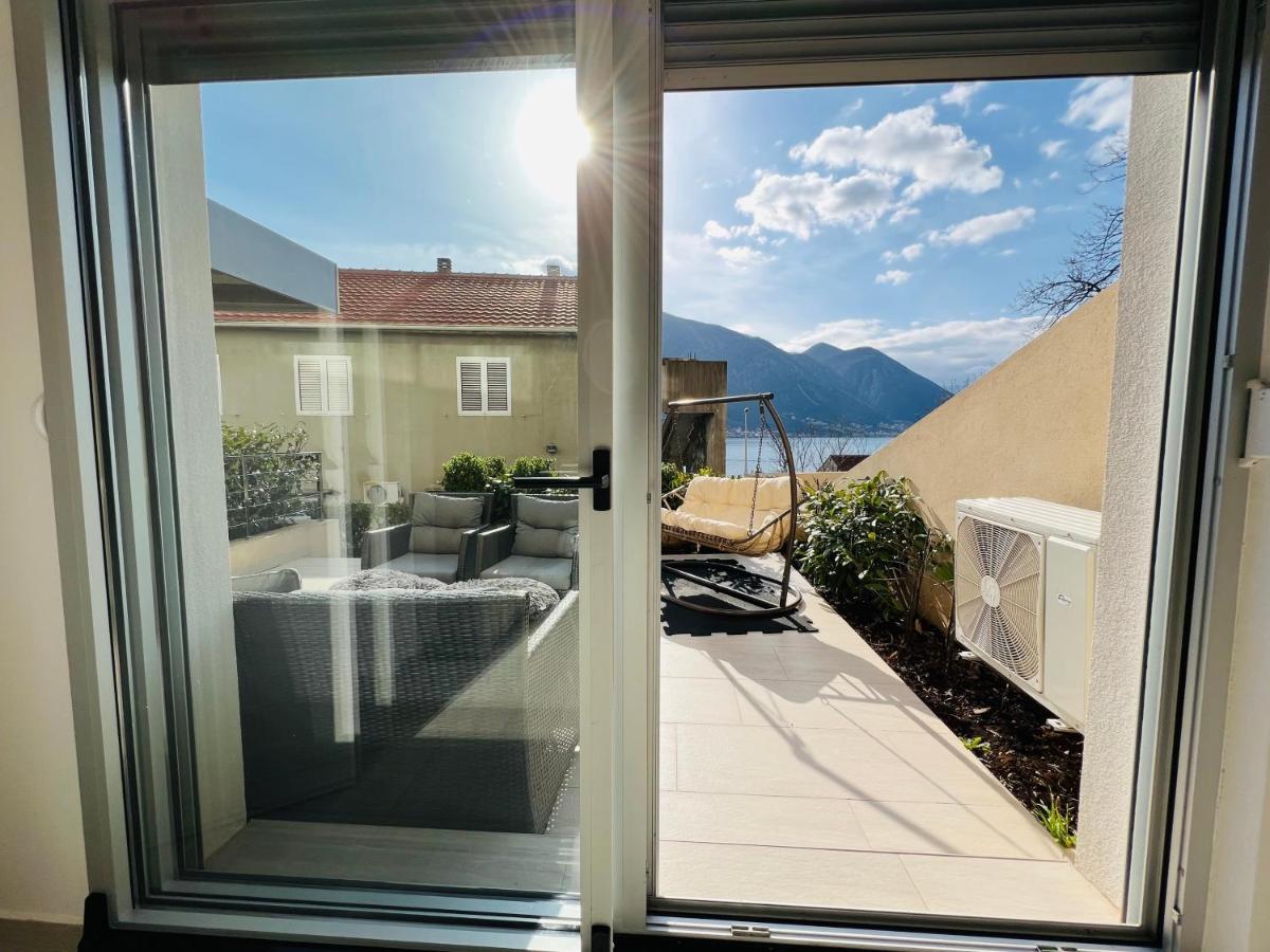 Apartment With Terrace And Private Parking Kotor Kültér fotó