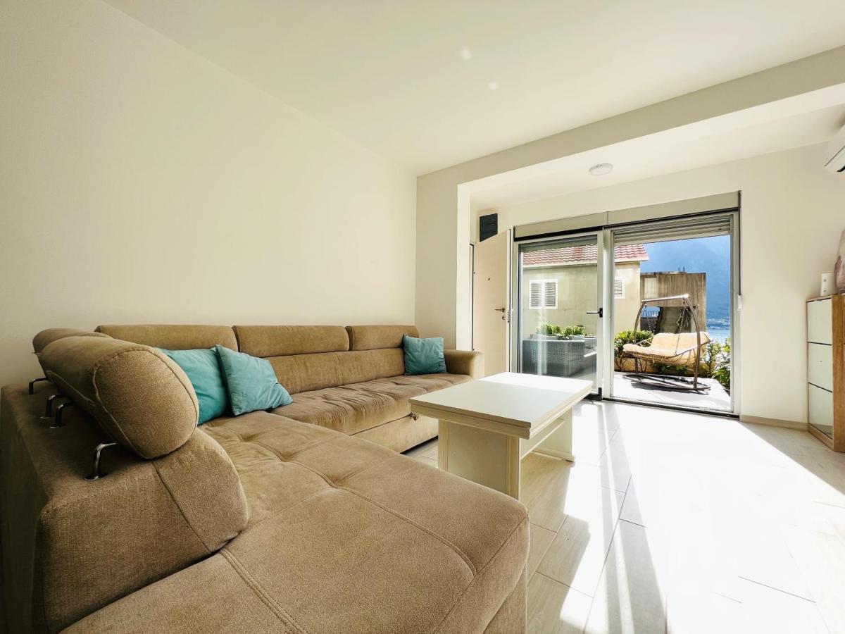 Apartment With Terrace And Private Parking Kotor Kültér fotó